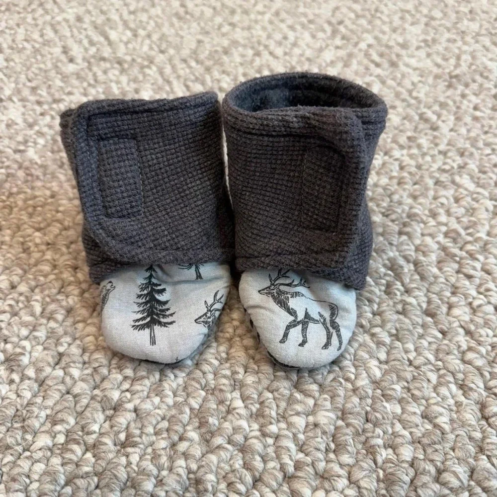 Baby Boy Booties‎ Size 0-6